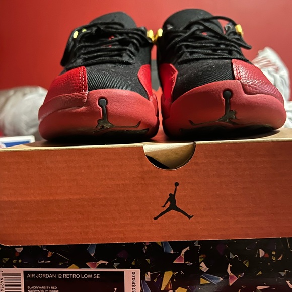 Black And Red 12’s size 9 - Picture 2 of 3